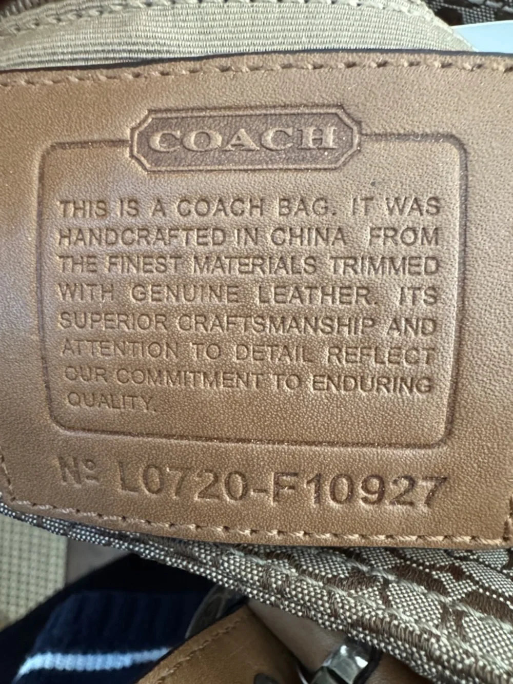 Coach Vintage Brown Signature Canvas Shoulder Bag with Tan Trim - Picture 12 of 16